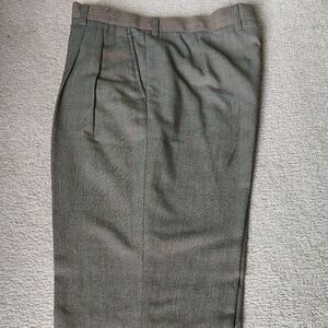 Garbang checkers dress pants Never wore.